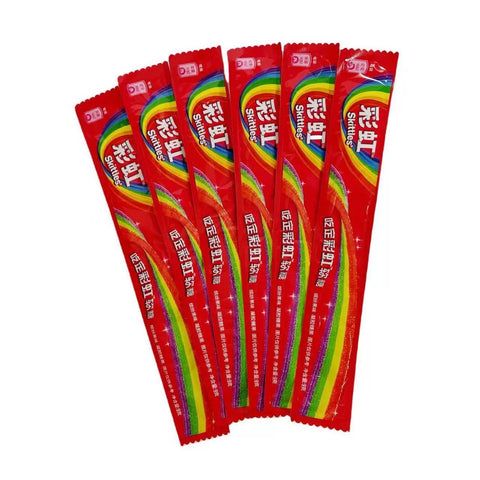 Skittles Rainbow Noodles Display of 48 (9g) (China)